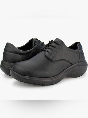 Hawkwell Black Leather Lace-Up Derbys